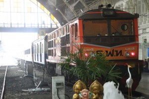 Train to Laos - Night Train to Vientiane 