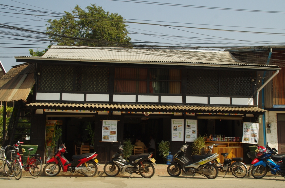 Laos, Luang Prabang, Restaurant Travel Tip