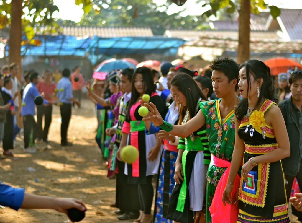 HMONG NEW YEAR in Laos • EXPLORE LAOS