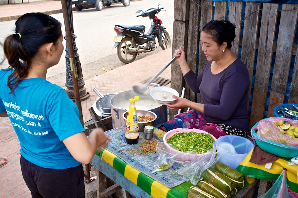 lao food vendor