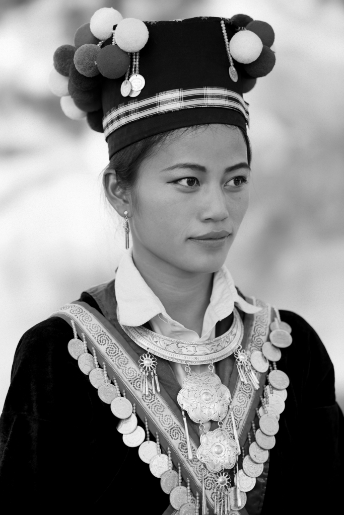 laos-hmong-new-year-luang-prabang-phonsavan