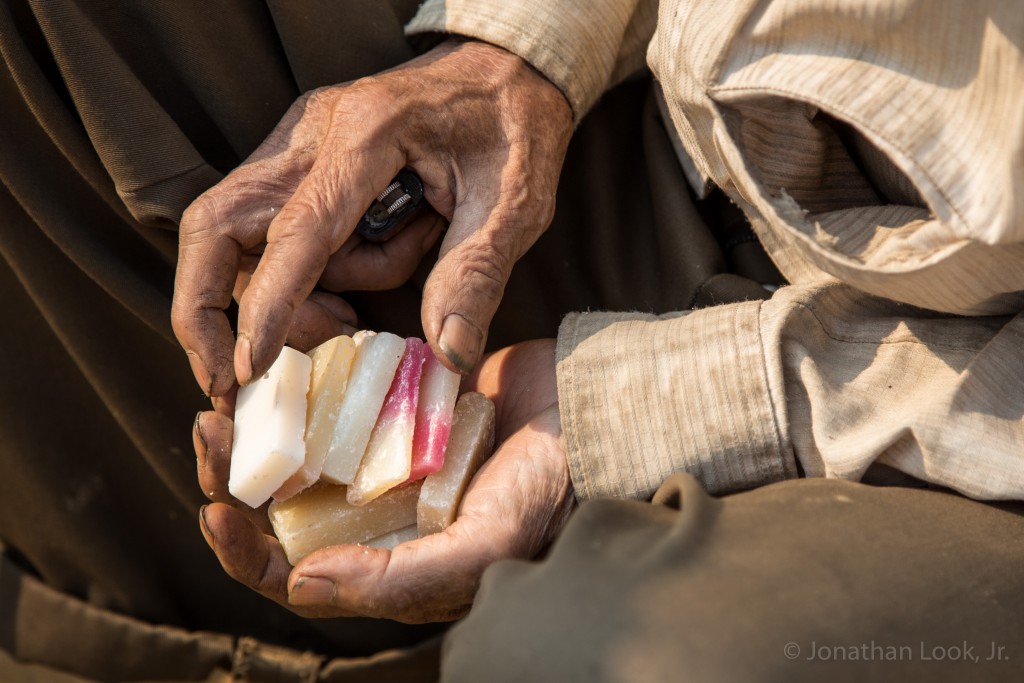 wpid-Old-Man-with-Soap-20150309-IMG_0145